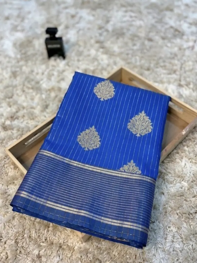 Banarasi Zari Stripes Tree Buta, photograph 1 of 7